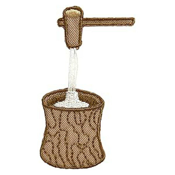 【商品説明】おいしそうな食べ物がモチーフの刺繍ワッペンです。シールでもアイロンでも貼れる2WAY仕様です。2つのパーツが糸でつながったユニークなデザインです。麺やチーズをたるませてアレンジを楽しめます。お洋服やスマホに貼ったり、ラッピングや目印にしたり気軽に活用できます。【商品情報】■サイズ台紙サイズ：約横8×縦9.5cm■材質レーヨン、ポリエステル、ポリエステル系樹脂、アクリル系樹脂■生産国日本製■セット内容1枚■備考貼り付け方法：シールタイプ（粘着性あり） ※アイロンでも接着可能【代引きについて】こちらの商品は、代引きでの出荷は受け付けておりません。【送料について】北海道、沖縄、離島は送料を頂きます。