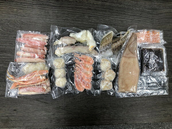 かにちり鍋 ズワイガニ 蟹鍋 ギフト 産直 ご当地グルメ 熨斗 贈り物 のし対応 プレゼント 誕生日(代引不可)【送料無料】 rcmdse-16205048 リコメン堂生活館 サンプル画像3