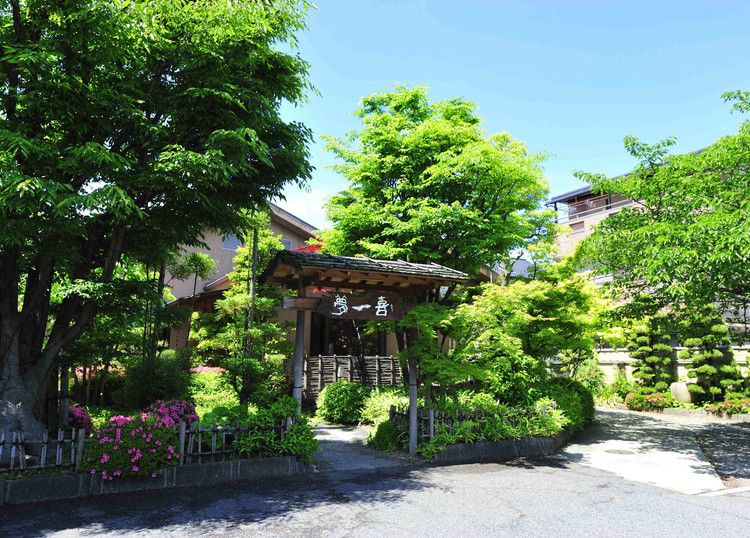 リコメン堂生活館のお中元 大阪 「夢一喜」 熟成ハム ウインナー 詰合せ 9個 ハム ベーコン ウィンナー ドレッシング ギフト 産直 ご当地グルメ 熨斗 贈り物 のし対応 (代引不可)【送料無料】｜アングル3