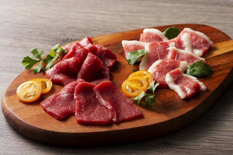 熊本 フジチク ふじ馬刺し 紅白セット ギフト 産直 ご当地グルメ 熨斗 贈り物 のし...