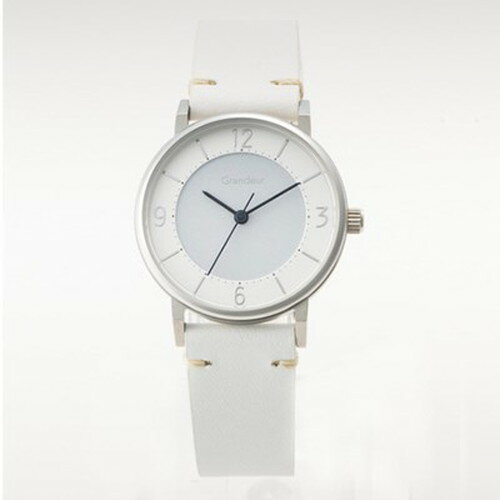 高級感のある、イタリアンレザーバンドを採用したレディースソーラーモデル特長【シルバーケースxホワイトレザーバンド】カジュアルティストなデザインですが、子供っぽくなりすぎずに、オトナ女子の普段使いにオススメです。【室内照明】約100分で1日分の充電が可能です定期的な電池交換の必要がないので、経済的にもエコでオススメです。フル充電では、最長約4ヶ月使用が可能です。(直射日光では、最速約2分で1日分の充電が可能ですが、レザーベルトの日焼け・変色の原因になりますので、ご注意ください)仕様●機械:SEIKO製ムーブメント●素材:・時計本体ケース:ステンレススチール製・裏蓋/バックル/竜頭:ステンレススチール・針:真鍮・文字盤:真鍮、ソーラーセル・革ベルト:イタリアンレザー使用●保証期間:ご購入より1年間●付属品:専用BOX(紙製)/取扱説明書兼保証書●サイズ:・時計本体:タテ31mmxヨコ31mm/厚み:8mm・ベルト幅:16mm/手首回り→14〜18cm(最小-最大)●重量:約28g●生産国:中国メーカー名：GRANDEUR原産国：中国【代引きについて】こちらの商品は、代引きでの出荷は受け付けておりません。【送料について】北海道、沖縄、離島は送料を頂きます。