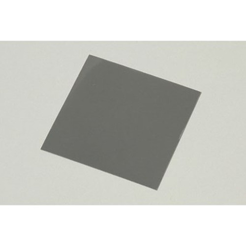 理科教材・備品理科備品・実験器具特長偏光の各種実験に使用できるプラスチック製の偏光板です。薄手シートなので、ハサミ等で切ることができます。保護フィルムをはがしてから使用してください。仕様【商品サイズ(単位mm)】80×80×0.4mm【セット内容】10枚組【重量】37g【材質】アセテートセルロース【包装形態】袋【包装サイズ】115x113x4mmメーカー名：ARTEC【代引きについて】こちらの商品は、代引きでの出荷は受け付けておりません。【送料について】北海道、沖縄、離島は送料を頂きます。