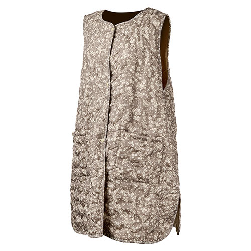 【商品説明】・裏地が全面ボアのぬくもりエプロン。肌寒い季節にぴったりのあったか仕様で、冷えが気になるキッチンや洗面所でも快適に過ごせます。・洋服の上からすっきり着こなせるデザインです。・ナチュラルな小花柄をスタイリングしやすいカラーリングに...