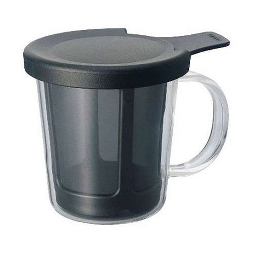 コーヒー粉とお湯があればそれだけで美味しい1杯のコーヒーを作ることができます。美味しさを実現するこだわりのメッシュフィルターは繰り返し使っても汚れの目立ちにくいブラックカラーです。メーカー品番:OCM-1-B仕様(サイズ・素材・内容物など):11.8×9.3×9.3cm容量約170mlコーヒーメーカー1個・グラス…耐熱ガラス・フタ、ストレーナー…ポリプロピレン・メッシュ…ポリエステル生産国:日本箱サイズ:10.7×10×10.7cm重量:215g【代引きについて】こちらの商品は、代引きでの出荷は受け付けておりません。【送料について】北海道、沖縄、離島は送料を頂きます。