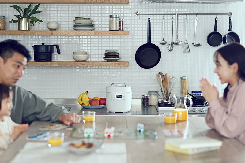 siroca シロカ 電気圧力鍋 おうちシェフ レシピ本付き SP-2DF231(W) 圧力鍋 時短調理【送料無料】