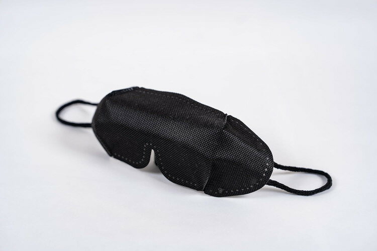 ひとみの休息 3D アイマスク ブラック 5枚入り 川本産業 不織布 立体 立体形状 休憩時 就寝時 移動時 防災 災害時