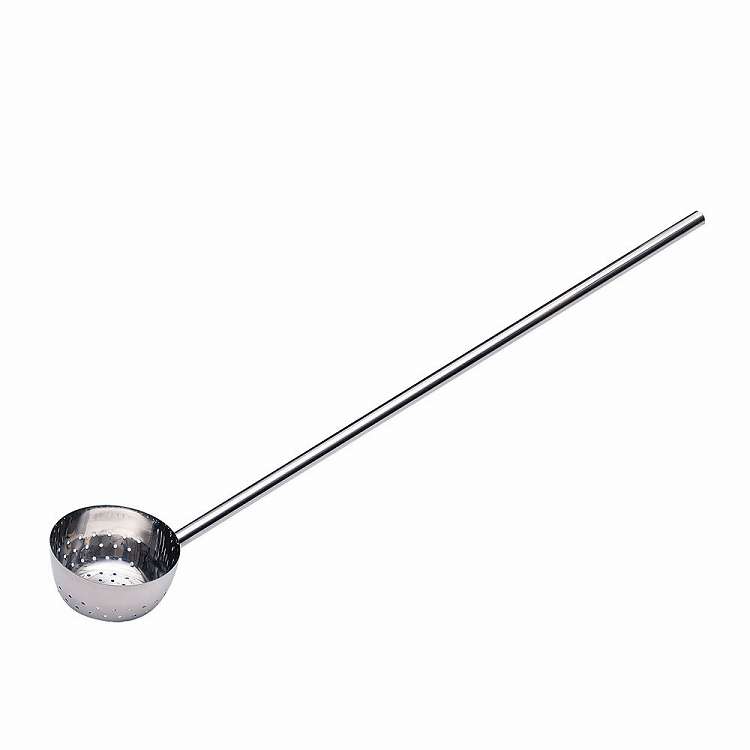 18-8パイプ柄 穴明ひしゃく 18cm 柄長100cm(代引不可)【送料無料】(3.0)