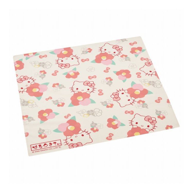 【商品詳細】 約70×70cm(二巾サイズ)の大型ランチクロス! 風呂敷風の生地感が丈夫なのにかわいい! 菓子折りやワインなどの贈答品やお弁当などを包むのにもおすすめ! 【商品サイズ(約)】 約700×700mm 【材質】ポリエステル100% ●中国製 ※洗濯により、多少縮む恐れがあります。 ※水や摩擦により、色落ちや色移りする可能性がありますので、ご注意ください。洗濯は他のものと分け、単独で洗ってください。 ※洗濯後は濡れたまま放置せず、速やかに陰干ししてください。 ※乾燥機の使用はおやめください。縮み、歪み、プリント剥離の原因となります。 ※掲載画像はあくまでイメージです。実際の商品とは色、柄等がやや異なる場合がございます。何卒ご了承ください。【送料について】北海道、沖縄、離島は送料を頂きます。LINKハローキティシナモロールマイメロディクロミ