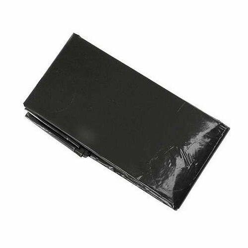 【用途】●土壌乾燥や雑草防止用。【商品説明】●地中の温度を高め、土中水分の蒸発を抑制します。●雨などによる土の跳ね上がりを防ぎ、ふわふわの土を保ちます。●光をさえぎり、雑草の発芽、生長を抑制します。●家庭菜園用に最適な使い切りタイプのマルチング用シートです。●イチゴ・大根・ソラマメ・ナス・キュウリ・スイカ・カボチャ等の定植・種まき用です。《スペック》■サイズ：幅135cm×長さ5m。■厚み：0.02mm。■穴なし。■マルチ：黒。《材質》■ポリエチレン。【代引きについて】こちらの商品は、代引きでの出荷は受け付けておりません。【送料について】北海道、沖縄、離島は送料を頂きます。