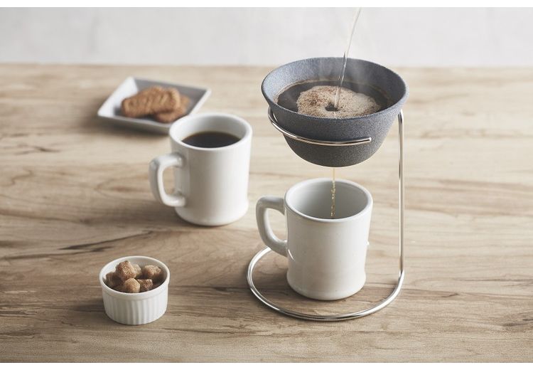 日本製 波佐見焼 コーヒーフィルター兼ドリッパー セラフル大サイズ 3~5杯分 本体のみ 繰り返し使える セラミック おしゃれ ギフト プレゼント アドバンスドア【送料無料】