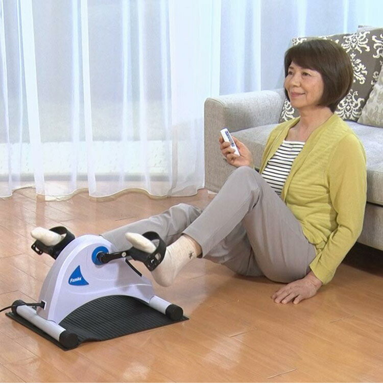 ファミラ 楽らく健康電動ルームサイクル フィットネス サイクル 運動不足解消に! 楽らく 健康 電動 ルームサイクル 運動不足解消 フィットネス お年寄り プレゼント(代引不可)【送料無料】