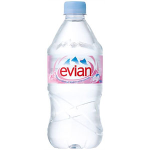 伊藤園 エビアン ミネラルウォーター 750ml×12本 1ケース（代引き不可） 【送料無料】