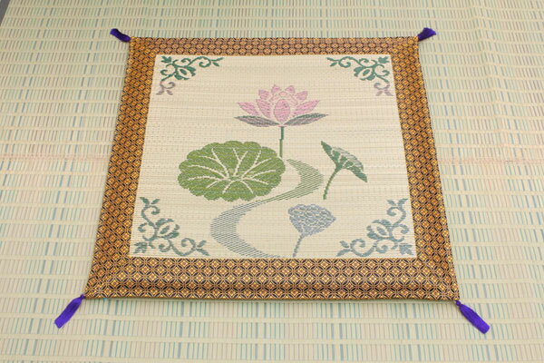 純国産 袋織 い草御前(仏前)座布団 『蓮の花』 約70×70cm(代引不可)【送料無料】