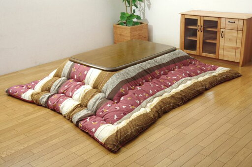 和柄 こたつ布団 長方形大 掛け単品 『こよみ』 ローズ 205x285cm(代引不可)【送料無料】 和柄 こたつ布団 長方形大 掛け単品 『こよみ』 ローズ 205x285cm(代引不可)【送料無料】