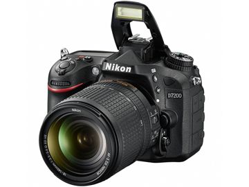 ニコン ＜D＞Nikon デジタル一眼レフカメラ D7200・18-140 VR レンズキット(2416万画素/ブラック) D7200LK18-140(代引き不可)