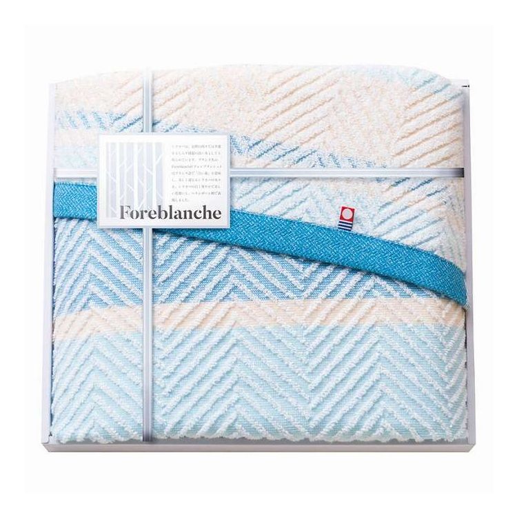 シラカバは、北欧の国々では幸運をもたらす縁起の良い木としても知られています。ブランド名のForeblanche（フォレブランシュ）はフランス語で「白い森」を意味し、美しく連なるシラカバの木々を、ヘリンボーン柄で表現しました。色使いは、シラカバの白く爽やかで美しい、魅力的なカラーを取り入れ、シンプルでカジュアルながらも品のあるデザインに仕上げました。日本製今治マーク（第2025-178号）【セット内容】-サイズ：60×120cm重量/容量：-箱サイズ：28×32×4cm材質：綿100%【代引きについて】こちらの商品は、代引きでの出荷は受け付けておりません。【送料について】北海道、沖縄、離島は送料を頂きます。