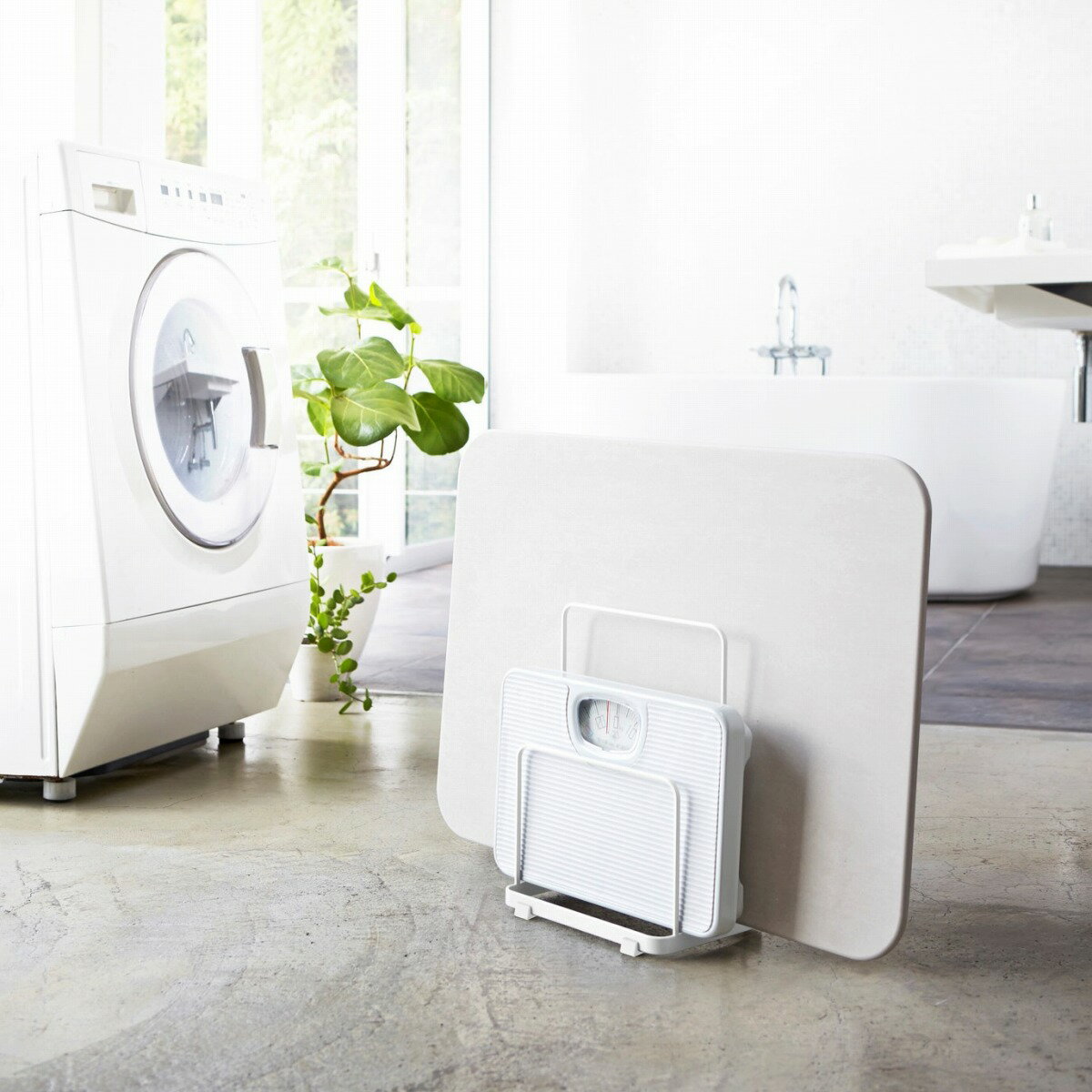 山崎実業 珪藻土バスマット&体重計スタンド プレート ホワイト