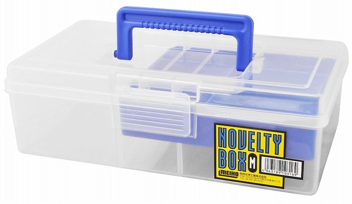 【商品詳細】中皿コマ数：4本体内寸：奥行128×横256×深さ66mm中皿内寸：奥行127×横155×深さ32mmカラー：本体クリア、ハンドル・中皿ブルー本体：ポリプロピレン、中皿・ハンドル：耐衝撃性コーポリマー日本製【送料について】北海道、沖縄、離島は送料を頂きます。