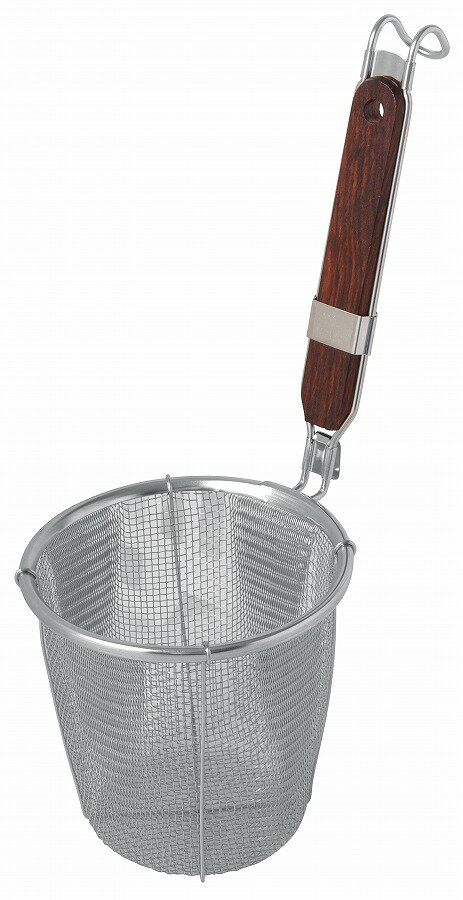 【商品詳細】ザルサイズ（約）：直径140×深さ130mm底：平底ご使用前：食器用洗剤で良く洗ってからお使いください。本体などにはってあるシラベルなどを取ってからご使用ください。注意：使用の際、ハンドルが熱くなりますのでご注意くさださい。濡れたまま放置しないでください。変色します。酸・アルカリの強いものは入れないでください。サビます。火のそばに置かないでください。ご使用後：食器用洗剤で良く洗い落としてください。サビます。水分を良く拭き取って乾燥させてください。サビたり変色します。金属タワシ・みがき粉で洗うと傷がつきます。鉄やアルミなどの異なった金属製品に重ねないでください。サビます。本体：18-8ステンレス鋼　取手：天然木日本製【送料について】北海道、沖縄、離島は送料を頂きます。