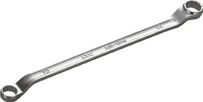 【メーカー型番】M5-2326【JANコード】4989433312910【ブランド】KTC【特徴】●トルク伝達を最大限に発揮できる45°のオフセット角度です。●[[(R1)]]型断面構造採用で、軽量でしなりに強くなっています。●くぼんだ場所のボルト・ナットにも掛かりやすく、ヘッドを裏返しての使用も可能です。●サイズ表示は大きく見やすい鍛造浮き出し刻印です。【用途】【仕様】●対辺寸法(mm):23×26●全長(mm):356●質量(g):410【材質／仕上】【セット内容／付属品】【注意】【原産国】日本【送料について】北海道、沖縄、離島は送料を頂きます。