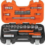 【メーカー型番】S330【JANコード】7314150104024【ブランド】バーコ【特徴】●このセットがあれば、標準的な整備は、ほぼまかなえます。BAHCOツールセットのエントリーモデルです。【用途】●機械整備【仕様】●ケース寸法(mm)間口×奥行×高さ:275×145×70●セット内容(点):34●ハンドル内容:3/8ラチェットハンドル、1/4ビット用ハンドル●ソケット内容(mm):9.5、10〜20、22●差込角(mm):6.35、9.5●ケース色:オレンジ/ブラック●質量(kg):2.04【材質／仕上】【セット内容／付属品】【注意】【原産国】台湾【送料について】北海道、沖縄、離島は送料を頂きます。