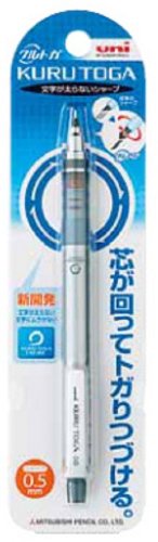 【商品型番】　M54501P.26　【商品説明】　1画ごとに芯が回ってトガり続けるシャープペンシル！描線の幅が均一になり、安定した筆記状態を保てます。【特長】・芯が回ってトガリ続けるシャープペンシル！・機構内部が3つのギアに分かれており、芯に連結された中ギアが、 文字を書くときの筆圧を利用して、上下に運動します。 上下のギアと斜めに噛み合うことで、1画書く度に中ギアと芯が少しずつ 回転し、1画で約9度回転して40画で1周します。・文字を書き続けても、芯先が紙面に引っかかりにくく、 一定の細くて濃い描線が安定して続きます。・芯先が崩れにくい形状なので、芯の粉が出ず紙面を汚しません。