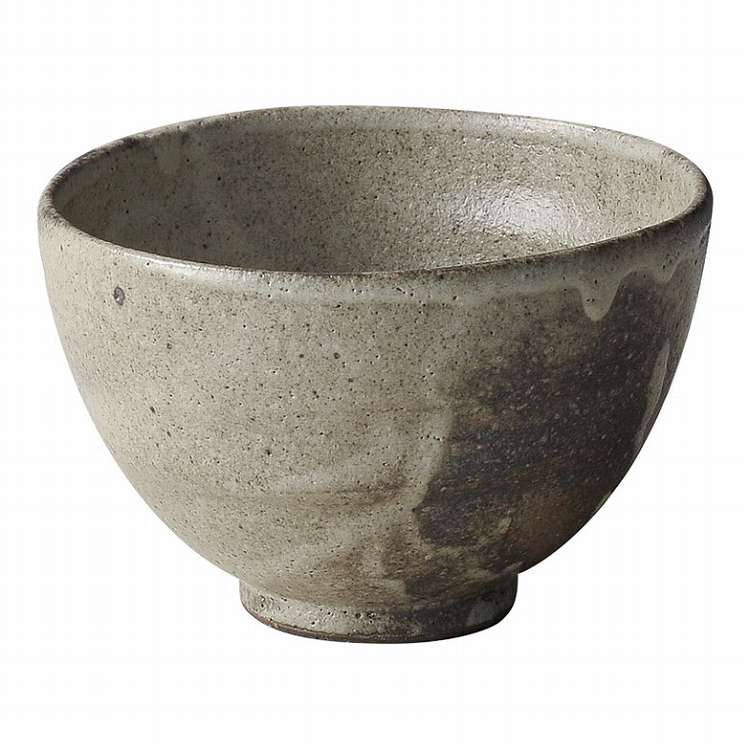 【商品詳細】若手の手作り品。少し小ぶりの丼鉢。シックな色合いの中に土味豊かに作り上げました。炎が織りなす窯変で一つ一つ表情がことなるのが魅力です。材質:陶器生産国:日本【代引きについて】こちらの商品は、代引きでの出荷は受け付けておりません。【送料について】北海道、沖縄、離島は送料を頂きます。