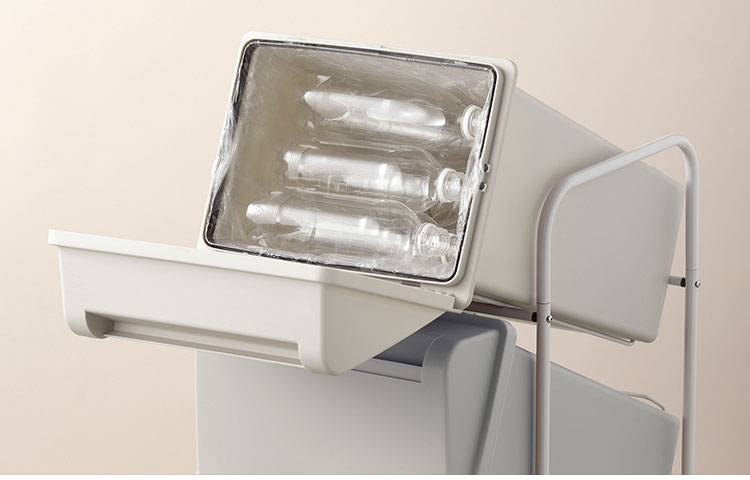 リコメン堂ホームライフ館のダストボックス ゴミ箱 縦型 21L×5段 ごみ箱 フタ付き 20L袋 袋止め付き スタンドダストボックス 大容量 スリム 隙間 省スペース キッチン 台所 オフィス 分別 缶 ビン ペットボトル 整頓 清潔(代引不可)【送料無料】｜アングル2