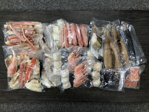 かにちり鍋 ズワイガニ 蟹鍋 ギフト 産直 ご当地グルメ 熨斗 贈り物 新生活 お祝い お取り寄せ のし対応 プレゼント 誕生日 (代引不可)【送料無料】 3