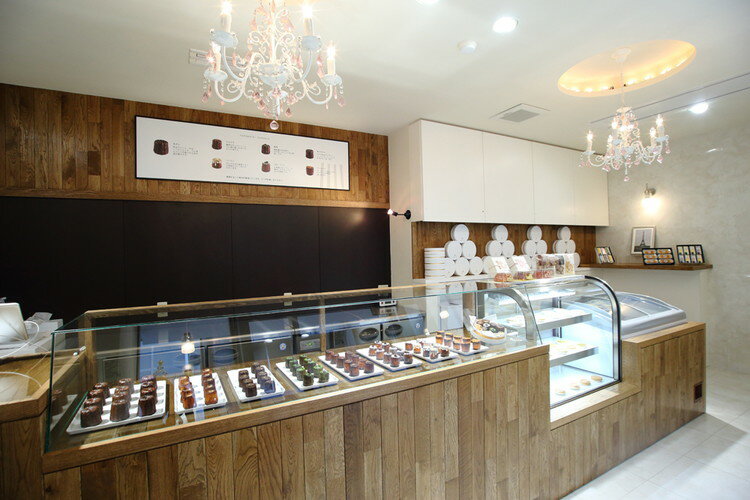 リコメン堂ホームライフ館の広島 カスターニャ カタラーナ&レモンチーズケーキセット グルメ 人気 おすすめ ギフト 贈答 取り寄せ お取り寄せグルメ お取り寄せ 熨斗 のし 贈り物(代引不可)【送料無料】｜アングル3