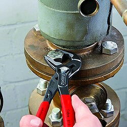 KNIPEX ウォーターポンププライヤー コブラES(エクストラスリム)250mm(SB店頭展示パッケージ仕様) 8751250SB 手作業工具 水道 空調配管用工具 ウォーターポンププライヤー(代引不可)【送料無料】 2