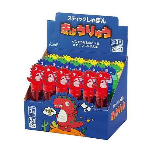 大容量24本セットかわいいきょうりゅうのシャボン玉かわいい恐竜デザインのしゃぼん玉です。大容量の24本セット。箱は什器になっているので、店頭やディスプレイにも最適。お祭りや子ども会などのイベントにおすすめです。小さな手にもぴったりのスティック型で、簡単にしゃぼん玉が楽しめます。シャボン液入りなのですぐに遊べます。外遊びで大活躍のアイテムです。セット内容:本体×24商品サイズ:195×132×150mm材質:PP、PET梱包形態:箱入り生産国:中国保証期間:初期不良対応※4色・均等ランダム封入です。【送料について】北海道、沖縄、離島は送料を頂きます。