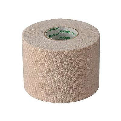 商品概要メーカー：アルケア商品名：エラテックス5号（6巻）区分：日用雑貨内容量：6巻商品概要：皮膚刺激の少ないゴム系粘着剤を使用した強い圧迫固定が可能な粘着性弾力包帯JANコード：4900070118833商品コード：044903778商品の特徴●綿100％強撚糸の優れた弾力性により、強い圧迫固定が可能です。●皮膚刺激の少ないゴム系粘着剤を使用、的確な固定力が得られます。●独自の粘着塗工技術により、高い通気性を確保しています。原材料／成分／素材／材質綿、合成ゴム系粘着剤サイズ／カラー幅×伸長：5．0cm×5m賞味期限／使用期限（製造から）2年原産国・製造国日本発売元／製造元／輸入元アルケア※予告なくパッケージリニューアルをされる場合がございますがご了承ください。※パッケージ変更に伴うご返品はお受け致しかねます。※メーカーの都合により予告なくパッケージ、仕様等が変更となる場合がございます。※当店はJANコードにて管理を行っている為、それに伴う返品、交換等はお受けしておりませんので事前にご了承の上お買い求めください。【送料について】北海道、沖縄、離島は送料を頂きます。