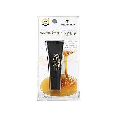商品概要メーカー：大洋製薬商品名：マヌカハニーリップ（8g）区分：医薬部外品内容量：8g商品概要：UMF認定を受けたマヌカハニーとワセリンだけで作った贅沢なリップクリームJANコード：4975175024334商品コード：076706638商品の特徴ニュージーランドのユニーク・マヌカ・ファクター蜂蜜協会（UMFHA）が定めたとても厳しい基準を合格した、希少で高価なUMFマヌカハニーを使用。添加物を使用せず、白色ワセリンとマヌカハニーのみで処方設計しました。無着色、無香料、防腐剤フリー。乾燥しがちな唇にリッチなうるおいを。原材料／成分／素材／材質マヌカハニーUMF10＋、白色ワセリンアレルギー表示蜂蜜賞味期限／使用期限（製造から）3年使用上の注意・本品はハチミツを含有しますので、1歳未満の乳幼児にはご使用いただけません。・唇に異常があらわれたときは、ご使用をおやめください。・化粧品がお肌に合わないとき即ち次のような場合には、使用を中止してください。そのまま化粧品類の使用を続けますと、症状を悪化させることがありますので、皮膚科専門医等にご相談されることをおすすめします。（1）使用中、赤味・はれ・かゆみ・刺激等の異常があらわれた場合（2）使用したお肌に、直射日光があたって上記のような異常があらわれた場合・傷やはれもの、しっしん等、異常のある部位にはお使いにならないでください。・乳幼児・小児の手の届かないところに保管してください。・直射日光を避け、湿気の少ない涼しい所に密栓して保管してください。・低温時には内容物が固くなることがありますが品質には問題はございません。・誤用を避け、品質を保持するために、他の容器に入れかえないでください。発売元／製造元／輸入元大洋製薬※予告なくパッケージリニューアルをされる場合がございますがご了承ください。※パッケージ変更に伴うご返品はお受け致しかねます。※メーカーの都合により予告なくパッケージ、仕様等が変更となる場合がございます。※当店はJANコードにて管理を行っている為、それに伴う返品、交換等はお受けしておりませんので事前にご了承の上お買い求めください。【送料について】北海道、沖縄、離島は送料を頂きます。