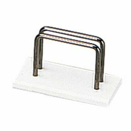 えいむ ストロングブック立て BS-102 小 ホワイト PBTB92 JANコード 4546094060125●メーカー品番:BS-102小●カラー:ホワイト●幅×奥行×高さ(mm):100×50×60●有効幅(mm):10●重量(kg):0.1●材質：アクリル、鉄【送料について】北海道、沖縄、離島は送料を頂きます。