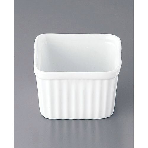 かんだ 耐熱性陶器 四角スフレ S（10個入） RSH2801 JANコード 4571177617620●規格:S●縦×横×高さ:70×70×H46●容量(cc):120■S(10個入)内寸60×60×H40M( 6個入)内寸72×72×H46【送料について】北海道、沖縄、離島は送料を頂きます。