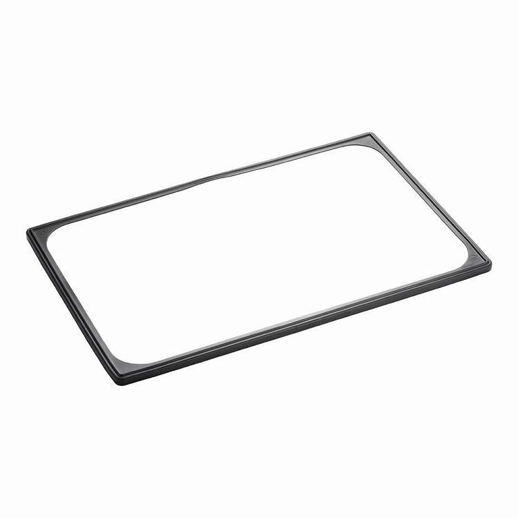 ●ホテルパンで使用できる汁漏れ防止アイテム!●NSF認定製品で洗浄機使用可能です。●他メーカーのご使用中のホテルパンにもお使いいただけます。●異物混入防止、保温・保冷効果で料理品質が向上します。●材質:シリコン【代引きについて】こちらの商品は、代引きでの出荷は受け付けておりません。【送料について】北海道、沖縄、離島は送料を頂きます。