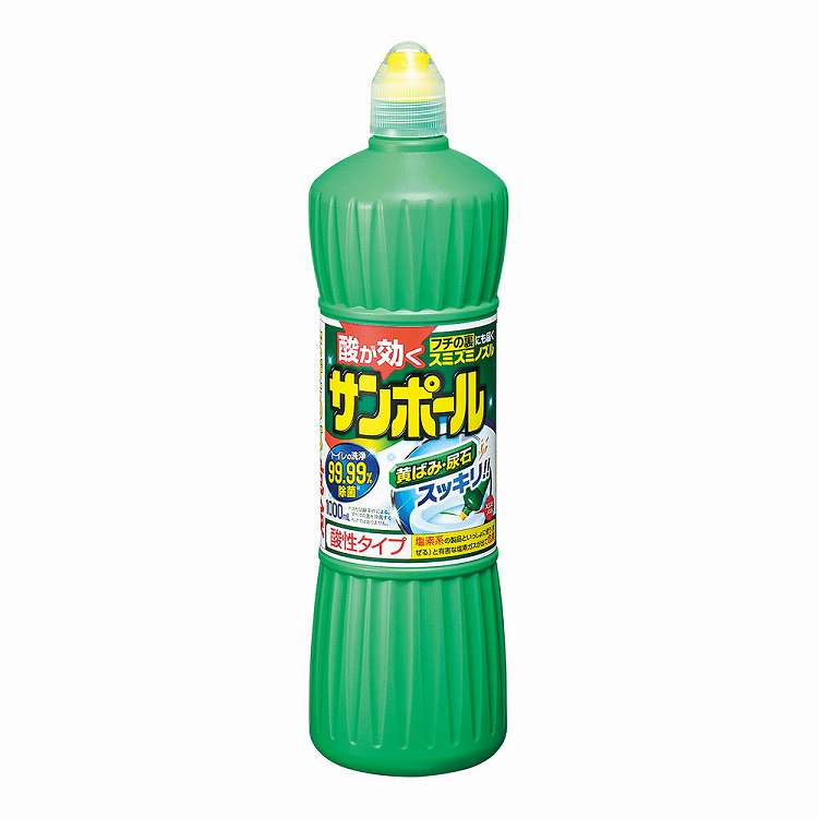 ●便器およびタイル用(金属製品・人造大理石には使用できません。)●便器のふちの裏まで液がかけやすい横向きノズル●かけた場所もよくわかり、たれ落ちにくいグリーンの液です。●※塩素系の製品とまぜると危険です【代引きについて】こちらの商品は、代引きでの出荷は受け付けておりません。【送料について】北海道、沖縄、離島は送料を頂きます。
