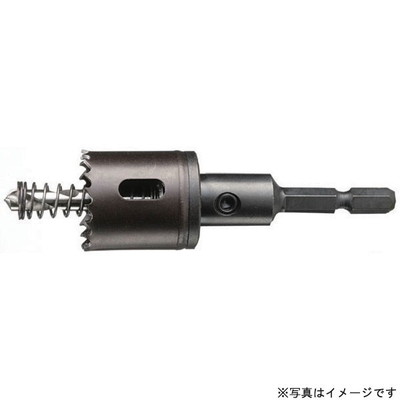 【商品説明】●バイメタルホルソーJ型(コンビ軸)/コードレスホルソー部品。●※注意:電動機は正回転でご使用ください。製品が被削材に適したものであることを確認してください。製品と被削材に適した回転数と送り量で作業を行ってください。製品の各部、センタードリルやセンターピン等の脱着は素手で行わないでください。切削片やクズを取り除く際は素手で行わないでください。作業前や取り付けの際に製品各部が緩みのないよう、しっかりロックされている事を確認してください。(新品出荷状態でもシャンクやスピンドル等仕様選択による交換を容易にするため緩んでいる部分があります。)保管する際は子供の手の届かない場所へ保管してください。※警告:取扱説明書ならびに警告やラベルの内容が理解できない人には使わせないようにしてください。また、貸し出しの際には取扱説明書と共に貸し出してください。電動機の取り扱いは電動機の取扱説明書の指示通り行ってください。保護メガネを着用してください。マスクを着用してください。ズボンの裾や衣類の袖を広がった状態で作業しないでください。首に巻いているネクタイや手ぬぐい等は取り外して作業してください。長髪は帽子やヘアーカバーを被ってください。手袋を着用しないでください。回転中の製品に手を触れないでください。製品の回転中は切削片やクズを取り除かないでください。電動機は両手で確実に保持してください。足元をしっかりとさせ、バランスの良い状態を保って作業してください。対象物に対してまっすぐに穴あけ作業をしてください。電動機を保持する体力のない方は使用しないでください。クラッチ付の電動機を使用してください。保護帽を着用してください。ブレーキ付もしくはブレーキのかかる電動機では使用しないでください。(作業中に分解し被削材や周辺を破損させたりケガをする危険もあります。)回転専用の製品は回転モードのみで使用してください。(Z軸スピンドル(SDSタイプ)使用の場合は回転モードで使用してください。打撃モードは不可です。)回転・振動用の製品は打撃(インパクト)モードで使用しないでください。(Z軸スピンドル(SDSタイプ)使用の場合は回転モードで使用してください。打撃モードは不可です。)ご使用前に各部が緩みのないよう、しっかりとロックされていることを確認してください。(作業中に分解し被削材や周辺を破損させたりケガをする危険もあります。)ご使用前に製品の点検を十分に行い破損や緩み等があれば絶対に使用しないでください。(作業中に分解し被削材や周辺を破損させたりケガをする危険もあります。)機械の安全カバーや材料反発防止装置を正しく取り付けて作業してください。(チップソーやダイヤモンドカッターの場合)感電防止用漏電遮断装置の設置された電源を使用してください。(水を使用する場合)ゴム長靴やゴム手袋等を着用してください。(水を使用する場合)高所作業では安全帯を着用してください。切削片の落下防止処置を取ってください。作業現場に第三者の立ち入りを制限してください。■■画像と実際の商品のサイズとは異なります●適合ホルソーサイズ：12〜14/12〜36※メーカーの都合によりパッケージ、内容等が変更される場合がございます。当店はメーカーコード（JANコード）で管理をしている為それに伴う返品、返金等の対応は受け付けておりませんのでご了承の上お買い求めください。【代引きについて】こちらの商品は、代引きでの出荷は受け付けておりません。【送料について】北海道、沖縄、離島は送料を頂きます。