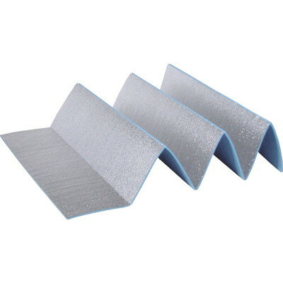 【商品説明】●折りたたみ式で巻きぐせの無い●フラット性に優れたレジャーマット●収納時に座る面と裏面が重ならないので、座る面はいつもきれいに保てます。折りたたみ式なので、巻き癖がなくフラットに使用できます。●パッケージサイズ：260x55x1000mm●パッケージ重量：460g●商品サイズ：1000x1800x8mm●商品重量：435g●原産国：中国※メーカーの都合によりパッケージ、内容等が変更される場合がございます。当店はメーカーコード（JANコード）で管理をしている為それに伴う返品、返金等の対応は受け付けておりませんのでご了承の上お買い求めください。【代引きについて】こちらの商品は、代引きでの出荷は受け付けておりません。【配送について】北海道、沖縄、離島は配送できません。予めご了承ください。