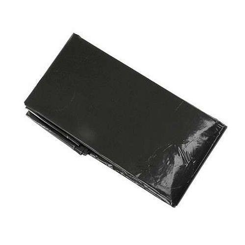 【用途】●土壌乾燥や雑草防止用。【商品説明】●地中の温度を高め、土中水分の蒸発を抑制します。●雨などによる土の跳ね上がりを防ぎ、ふわふわの土を保ちます。●光をさえぎり、雑草の発芽、生長を抑制します。●植え付け穴のついている黒色マルチです。●家庭菜園用に最適な使い切りタイプのマルチング用シートです。●イチゴ・大根・ソラマメ・ナス・キュウリ・スイカ・カボチャ等の定植・種まき用です。《スペック》■サイズ：幅95cm×長さ5m。■厚み：0.02mm。■穴あき。■穴間隔：縦横15cm。■穴径：直径4.5cm穴5列。■植え付け穴：約130個。■黒マルチ。《材質》■ポリエチレン。【代引きについて】こちらの商品は、代引きでの出荷は受け付けておりません。【送料について】北海道、沖縄、離島は送料を頂きます。