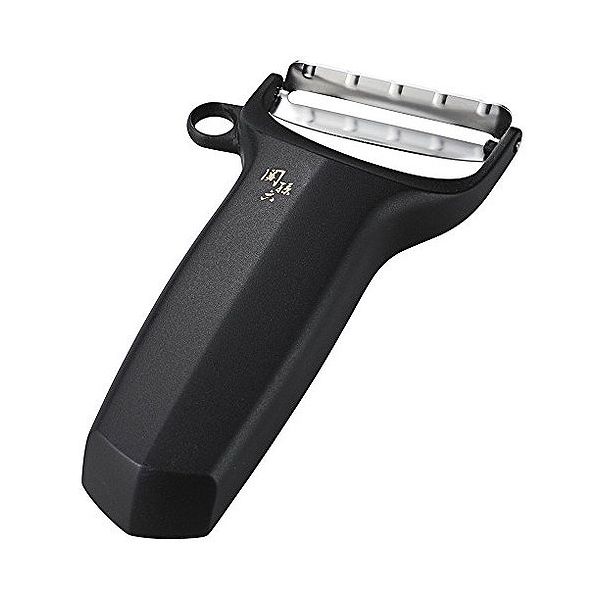 貝印 関孫六 ピーラー コンパクト DH3341JANコード：4901601206722【商品詳細】切れ味を追求したコンパクトサイズのピーラー。刃体には、切れ味・その持続性に優れたハイカーボン材を採用。切り始めがスムーズな斜め刃設定、切りば...