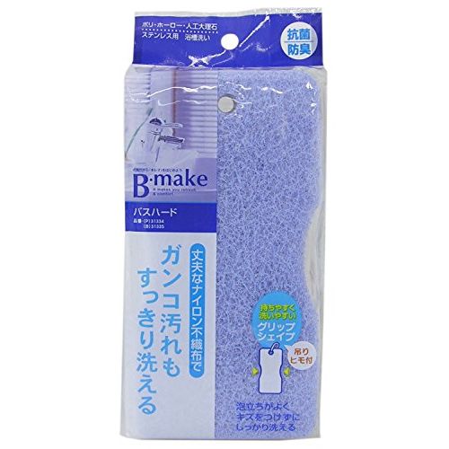 【商品詳細】サイズ:約8.3×17×5cm本体重量:約29g素材・材質:本体/ナイロン・ポリウレタン、ヒモ/アクリル原産国:日本カラー(色):ブルー○泡立ちが良く、キズをつけずに洗えます。○かたさの違う素材を貼り合わせており、汚れぐあいで使い分けができます。○持ちやすく洗いやすい形状です。○抗菌防臭加工を施しています。○吊す場合に便利なフック穴を設け、ヒモを付属していますのでヒモで吊して保管できます。（ヒモを穴に通してご使用ください。）○丈夫なナイロン不織布でガンコな汚れもすっきり洗える○持ちやすく洗いやすいグリップシェイプ○ポリ・ホーロー・人工大理石・ステンレス用浴槽洗い○耐熱温度：70℃【送料について】北海道、沖縄、離島は送料を頂きます。※パッケージデザイン等は予告なく変更されることがあります。