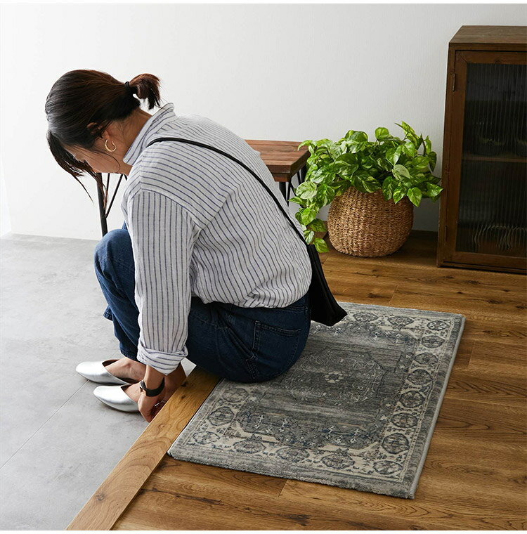 玄関マット 70×120cm ウィルトン織り 約45万ノット エジプト製 オリエンタル柄 おしゃれ ラグ ラグマット カーペット(代引不可)【送料無料】 [2]