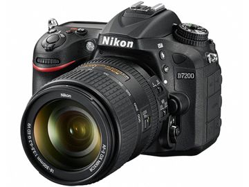 ニコン ＜D＞Nikon デジタル一眼レフカメラ D7200・18-300 VR スーパーズームキット(2416万画素/ブラック) D7200LK18-300(代引き不可)【送料無料】