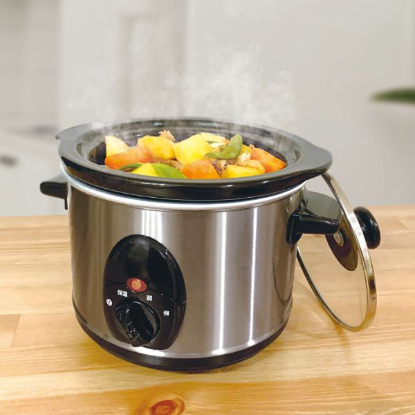 低温調理器 スロークッカー レシピ付 便利 キッチン 無水 煮物 家電 低温調理機 本...