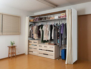 カーテン付きクロ-ゼットロッカー上棚付（ワイドタイプ） ホワイト色【送料無料】