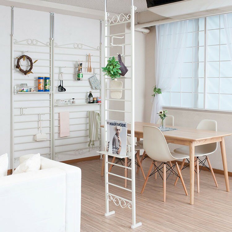 Curly ラダーラック 突っ張り パーテーション 幅40 アイボリー 日本製 店舗 什器 メルヘン ディスプレイ 衣類収納 ワードローブ ラダー パーテーション パーティション つっぱり(代引不可)【送料無料】