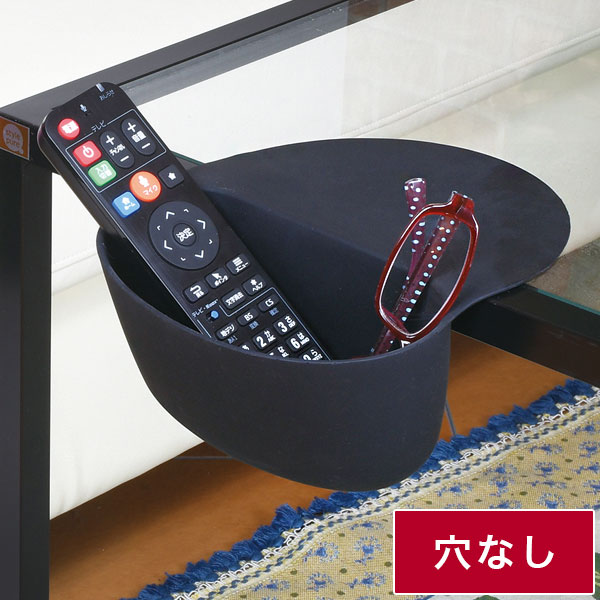 【商品説明】人気テレビ番組、夕方ワイド新潟一番から生まれたグッズ。ペタっとくっつく、ペタっとポケット！ペタっといろいろなところにくっつき多用途に使用できます。キッチンで三角コーナーとして使ったり、バスルーム、洗面所、リビングなどでもご使用になれます。■製品サイズ(約)：（シート部）幅180×奥行115mm(ポケット)幅180×奥行95×高さ90mm■使用サイズ(約)：幅210×奥行180×高さ90mm■重量(約)：145g■材質：シリコーンゴム耐熱温度　230度耐冷温度　−20度■原産国：中国【送料について】北海道、沖縄、離島は送料を頂きます。ペタッとポケットmini/イエローmini/グレーmini/ピンク穴なし/ブラック穴なし/グレー穴なし/ホワイト