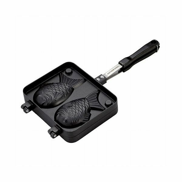 【商品説明】外はサクッと中はふんわりのたい焼きが手軽に作れます。熱伝導に優れ、蓄熱性が高いアルミダイキャスト製で、熱がムラなく均一に伝わります。軽くて丈夫で錆びにくい。ふっ素樹脂加工でお手入れ簡単。製品サイズ(約) 幅180×全長368×厚さ36mm重量(約) 550g材質（品質） 本体：アルミニウム合金（表面加工＝ふっ素樹脂塗膜加工）、取っ手：フェノール樹脂（耐熱温度150度）、取っ手金具：ステンレス鋼個装サイズ：25×36×3.2【送料について】北海道、沖縄、離島は送料を頂きます。